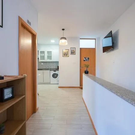 Stylish Adorable Flat In Gaia Apartment *