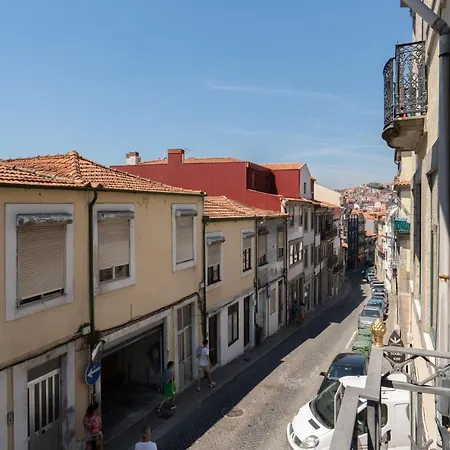 Stylish Adorable Flat In Gaia Apartment Vila Nova de Gaia