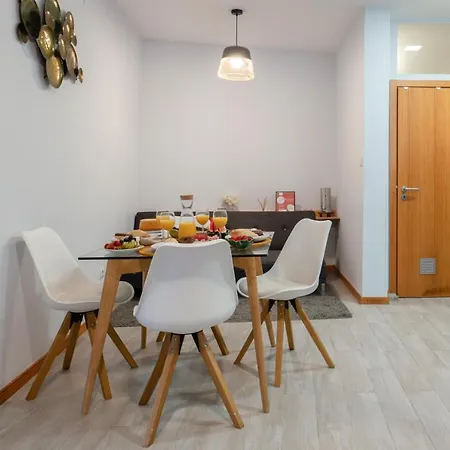 Stylish Adorable Flat In Gaia *