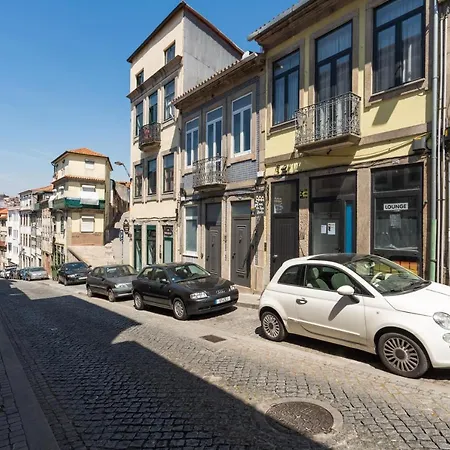 Stylish Adorable Flat In Gaia *